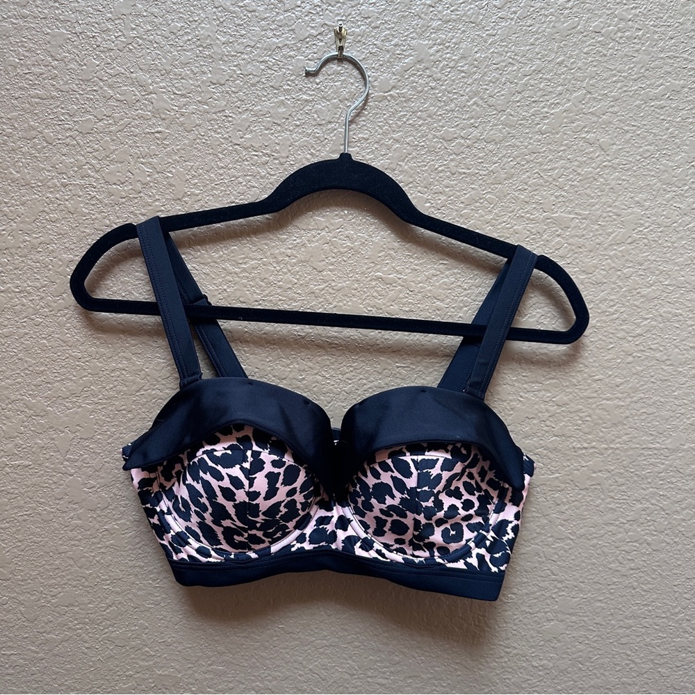 Collectif x Playful Promises Leopard Print Swimwear Set - Picture 3 of 7